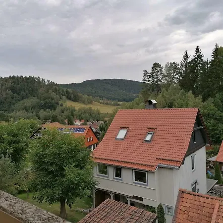 * Zauberhaftes Am Hang * *